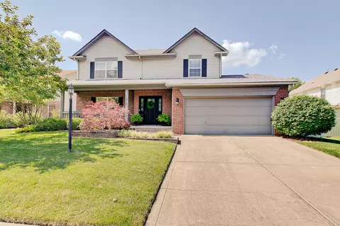 1216 Knapps Ct, Greenwood, IN 46142