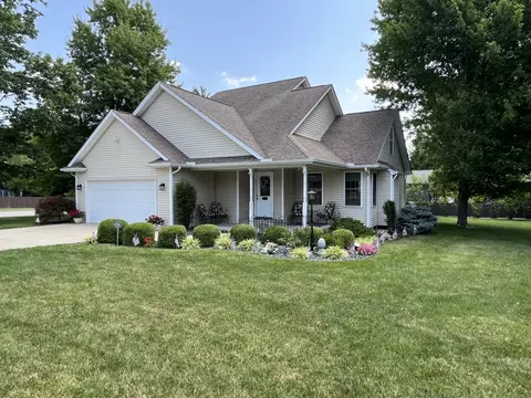 267 Hannah Ave, Seymour, IN 47274