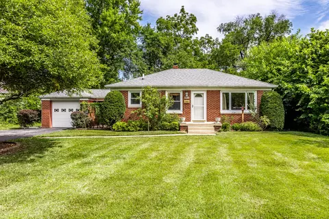 2016 E 65th St, Indianapolis, IN 46220