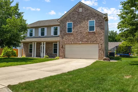 4522 W Bradford Ct, New Palestine, IN 46163