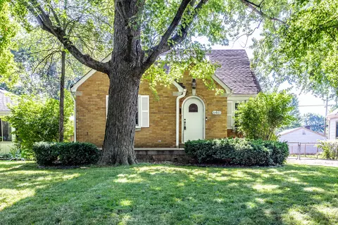 6461 Broadway St, Indianapolis, IN 46220