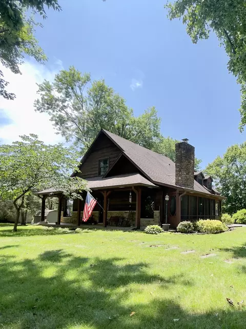 702 Bakeway Ct, Indianapolis, IN 46231
