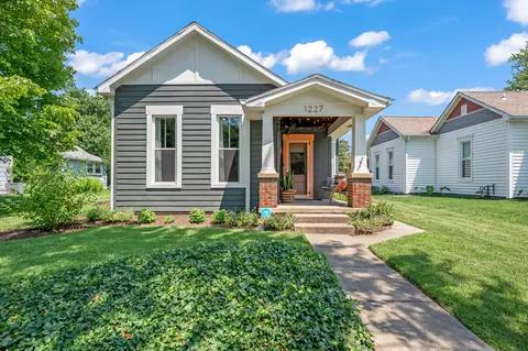 1227 Franklin St, Columbus, IN 47201