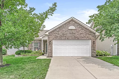 996 Retford Dr, Westfield, IN 46074