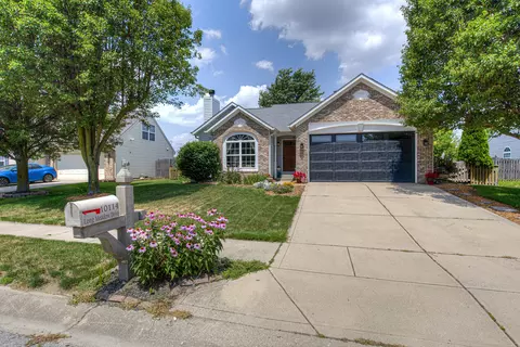 10114 Long Meadow Dr, Fishers, IN 46038