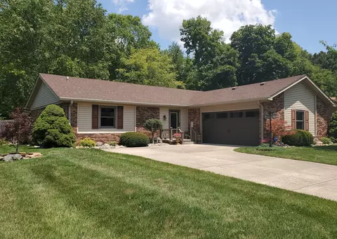 712 Rahkewood Dr, Indianapolis, IN 46259