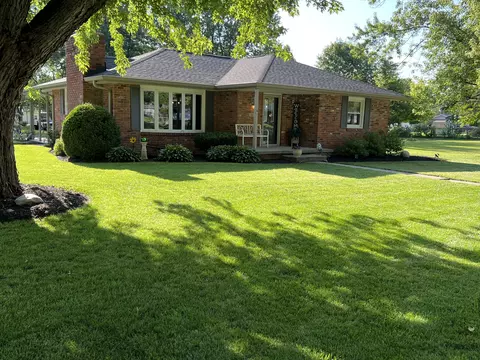 111 Alabama St, Shirley, IN 47384