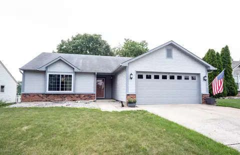 12908 St Andrews Way, Fishers, IN 46038