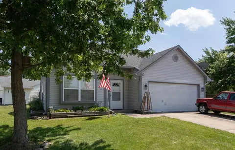 2693 Creekstone Ct, Franklin, IN 46131