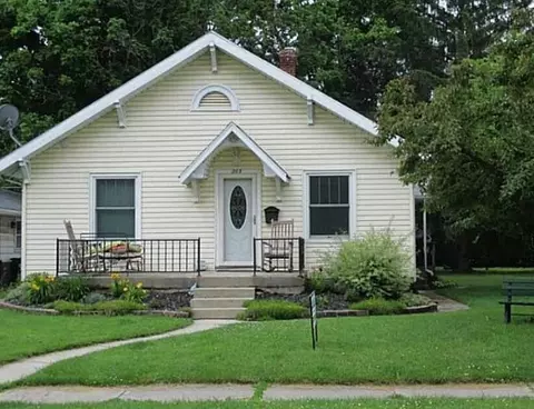203 College Dr, Anderson, IN 46012