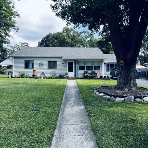 3430 Davis Dr, Indianapolis, IN 46221
