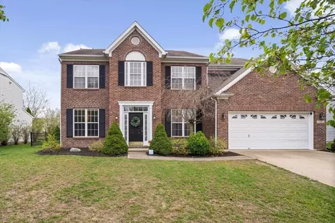 3297 Glenwillow Ct, Bargersville, IN 46106