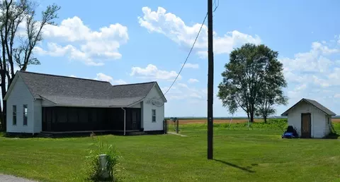 7120 N 250 E, Columbus, IN 47203