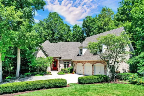 1724 E Greyhawk Way, Greenfield, IN 46140