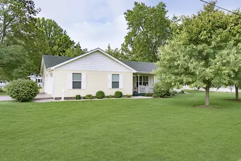 611 E Clyde St, Frankton, IN 46044