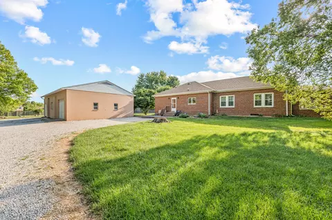 7609 E County Road 200 N, Avon, IN 46123