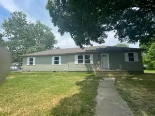 120 E Sycamore St, Morgantown, IN 46160