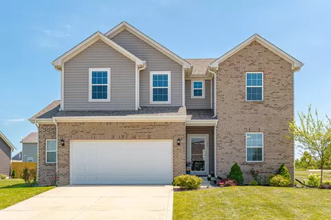 755 Bobtail Dr, Greenfield, IN 46140