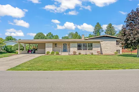 631 East Dr, Seymour, IN 47274