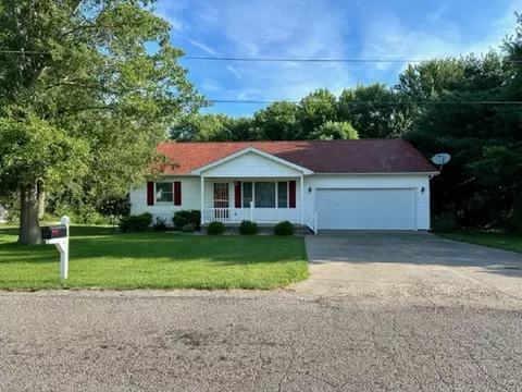 601 Hershey Ln, Hillsboro, IN 47949