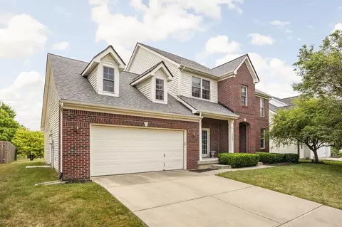 15369 Smithfield Dr, Westfield, IN 46074