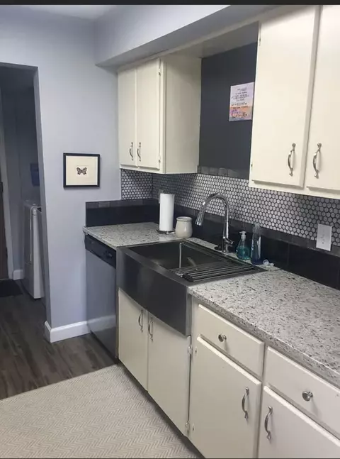 378 E Saint Clair St, Indianapolis, IN 46202