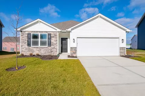 2952 W Patchwork Dr, Monrovia, IN 46157