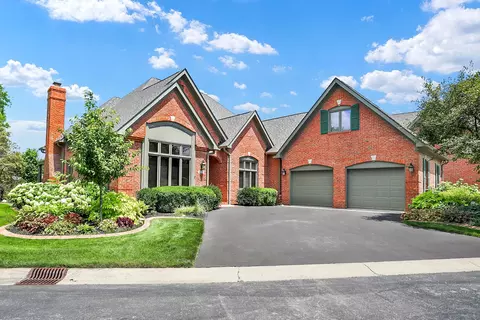 10910 Three Hundred Yard Dr, Fishers, IN 46037