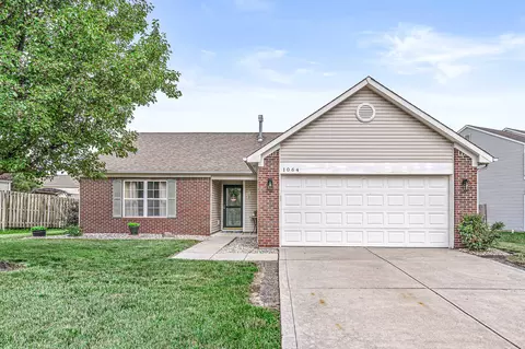 1064 Saint Charles Pl, Greenwood, IN 46143