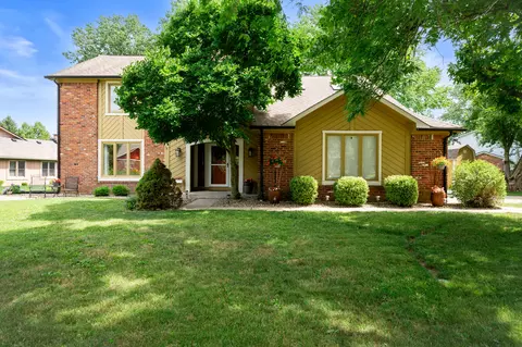 837 Bridle Ct, Carmel, IN 46032