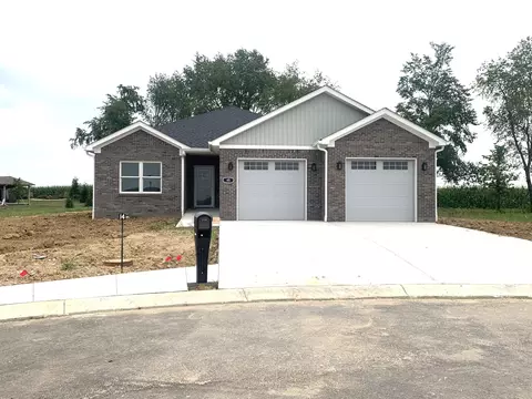45 Spring Run Dr, Crawfordsville, IN 47933