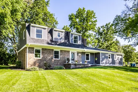 11455 Creekwood Cir, Indianapolis, IN 46239