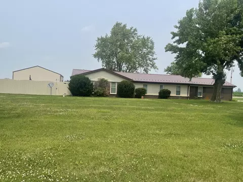 3046 W 1050 N, Fountaintown, IN 46130