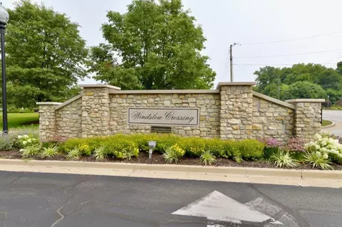 4933 Opal Ridge Ln, Indianapolis, IN 46237