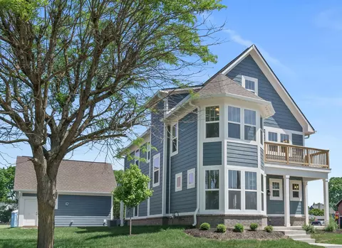 156 W Washington St, Shelbyville, IN 46176