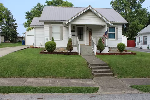 404 N College Ave, Greencastle, IN 46135