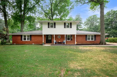 2315 Meadow Way, Anderson, IN 46012
