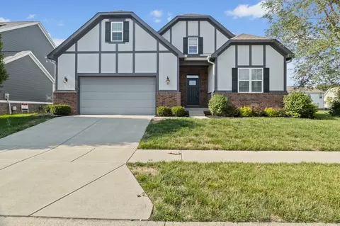 7262 Lockford Walk S, Avon, IN 46123
