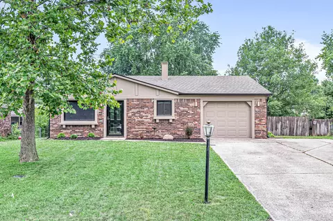 7552 5 Points Rd, Indianapolis, IN 46259