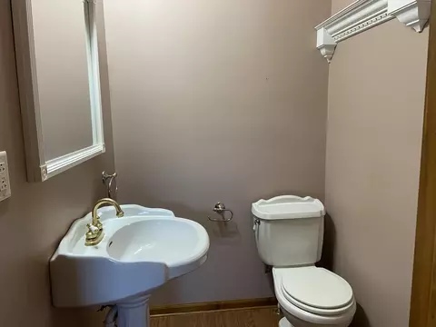 129 S Independence St, Windfall, IN 46076 photo 22