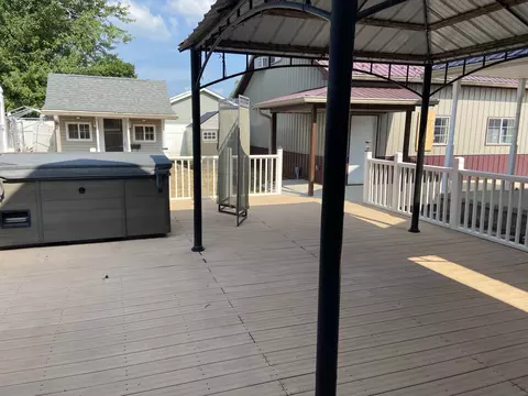 129 S Independence St, Windfall, IN 46076 photo 15