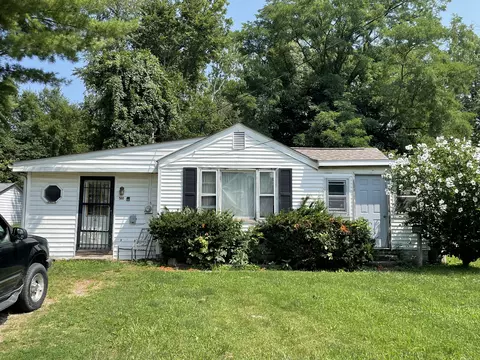 560 W Mill St, Danville, IN 46122