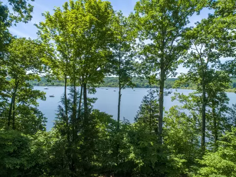 7550 E Rush Ridge Rd, Bloomington, IN 47401