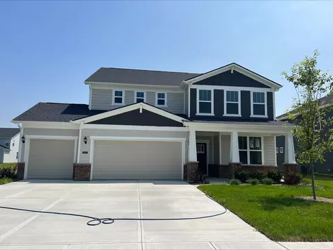 8614 Acacia Wood Ln, Brownsburg, IN 46112