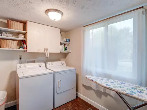 12912 Wembly Rd, Carmel, IN 46033 photo 19