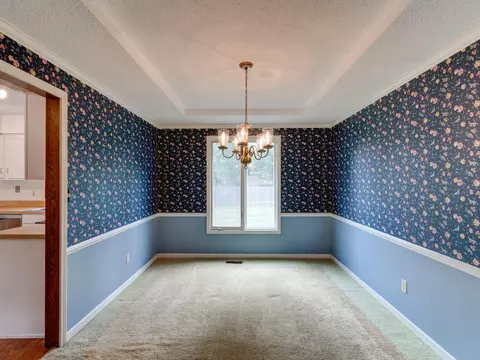 12912 Wembly Rd, Carmel, IN 46033 photo 10