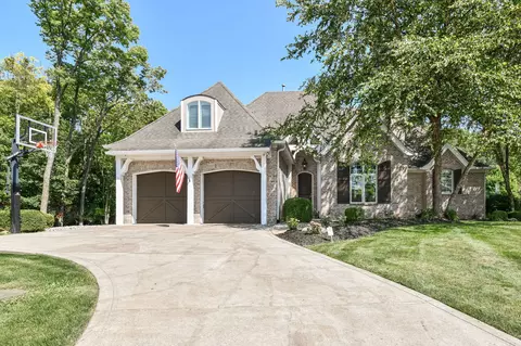 6910 S Fountain Ct, Pendleton, IN 46064