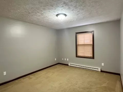 149 Schaefer Dr, Hope, IN 47246 photo 5
