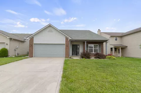 3719 Limelight Ln, Whitestown, IN 46075