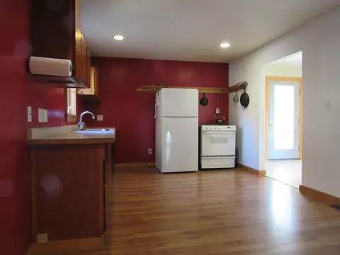 Kitchen - 827 Harrison St, Covington, IN 47932 photo 1 of 2